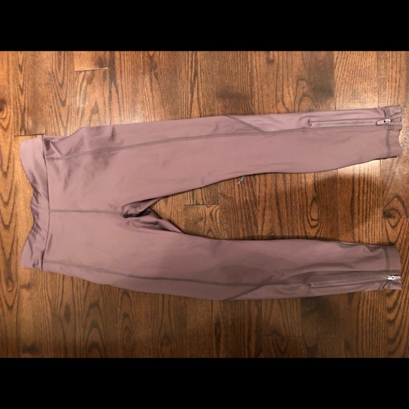 2 pairs of Fabletics Full Length Leggings - Picture 5 of 6